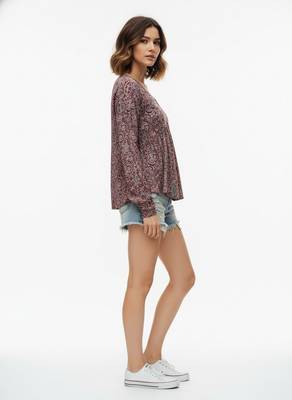 Magenta color poly crepe fabric designer printed stylish casual tops for girls 4