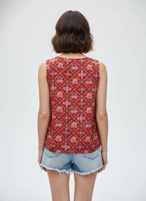 Red color viscose rayon fabric designer printed stylish casual tops for girls 2