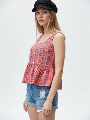 Pink color poly crepe fabric designer printed stylish casual tops for girls 4