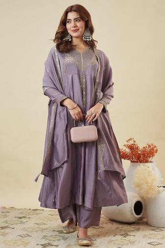 Grey color vichitra silk fabric designer ceremonial salwar suit for girlie party looks