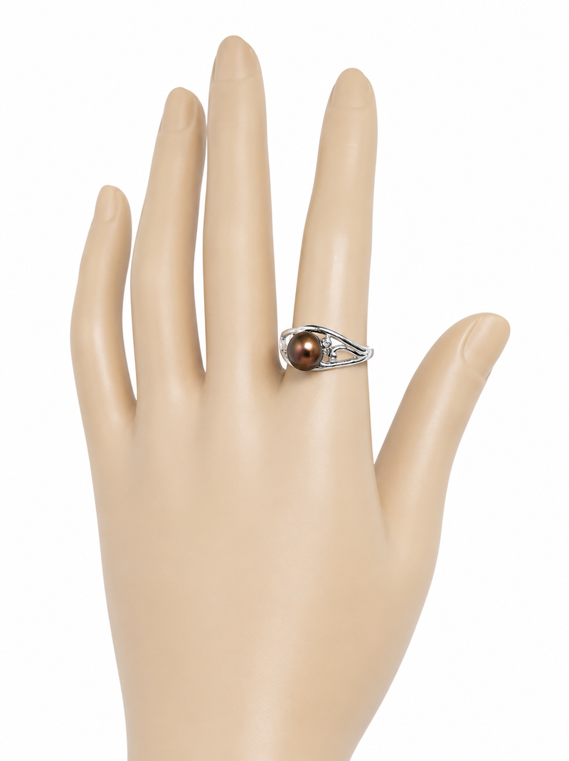 Black pearl finger ring with silver filigree band, adjustable