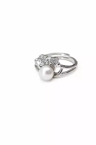 Pearl finger ring with cz heart accents, silver-tone, adjustable