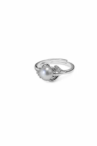 Pearl finger ring with cz accents, silver-tone, adjustable.