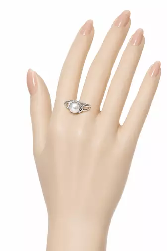 Pearl finger ring for women, silver-tone, adjustable