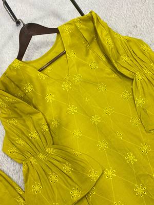 Lime cotton embroidered co-ord set with matching pants 3