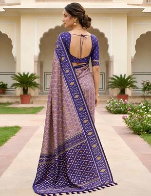 Grey color patola silk saree with special woven meenakari jacquard designer saree 2
