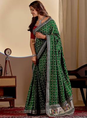 Green color smart art silk saree with embroidered work and table printed bandhej traditonal saree 4