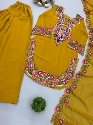 Yellow georgette embroidered kurta farshi set with dupatta 3