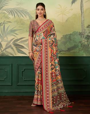 Multicolor elegant crepe silk saree with designer print design and trendy mirror work 1