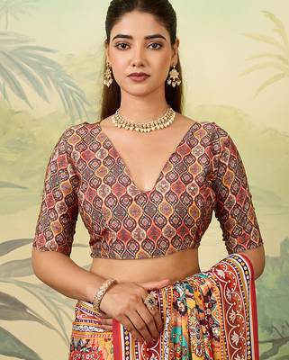 Multicolor elegant crepe silk saree with designer print design and trendy mirror work 5