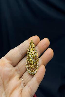 Gold-Plated Peacock Brooch, Indian Temple Jewelry, Kemp Stone Saree Pin, 3