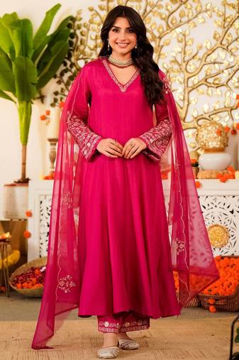 Green color smart sophisticated georgette fabric rich embroidered suit