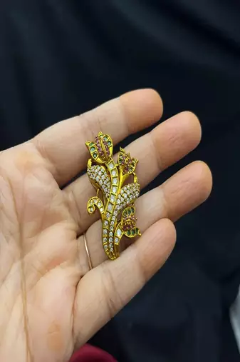 Gold Tone Floral Saree Pin Brooch with Emerald, Ruby, CZ Accents – Indian Bridal Jewelry