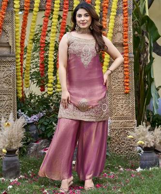 Pink fandy satin embroidered kurta set for women with palazzo dupatta 1