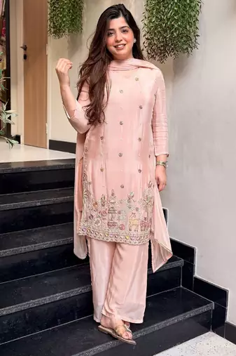 Peach crepe embroidered kurta set for women with pant and dupatta
