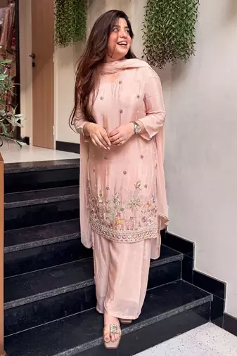 Peach crepe embroidered kurta set for women with pant and dupatta