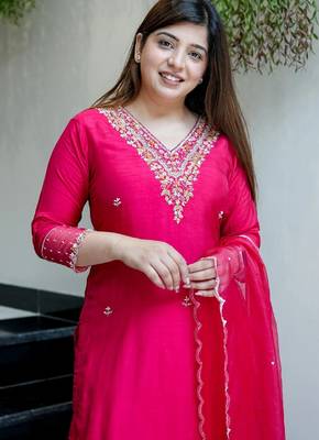 Pink chanderi embroidered kurta set for women with pant and dupatta 5