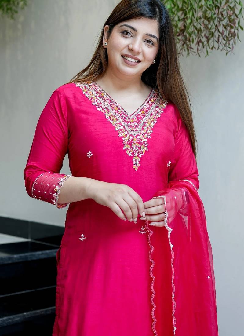 Pink chanderi embroidered kurta set for women with pant and dupatta