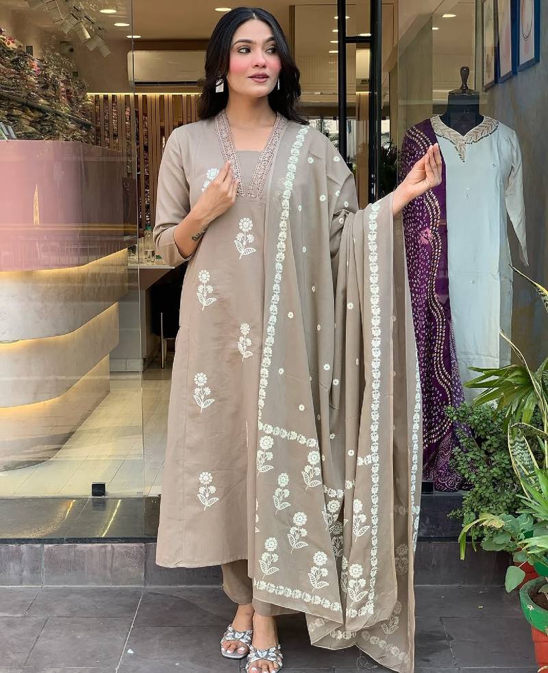 Cream cotton embroidered kurta set for women with pant and dupatta