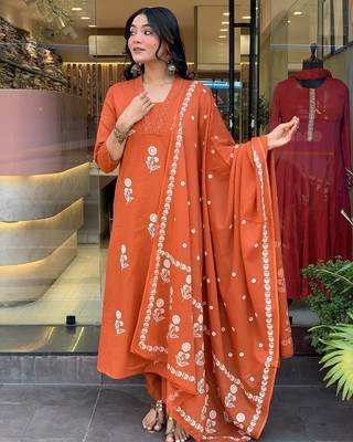 Orange cotton embroidered kurta set for women with pant and dupatta 3