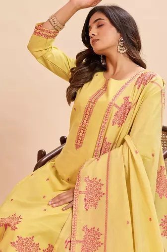 Yellow cotton printed kurta set for women with dupatta and pant