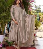 Grey silk blend embroidered kurta set for women with dupatta and pant