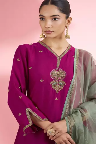 Fuscia katan silk hand embroidered kurta set