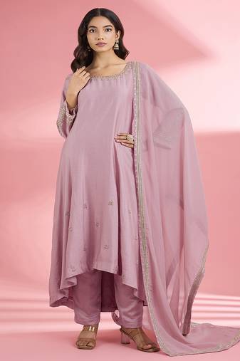 Pink katan silk hand embroidered kurta set