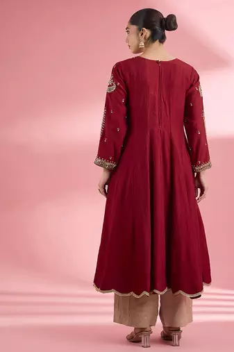 Maroon  katan silk hand embroidered kurta set