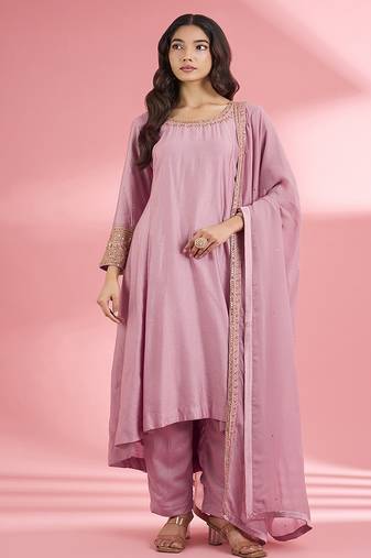 Pink  katan silk hand embroidered kurta set