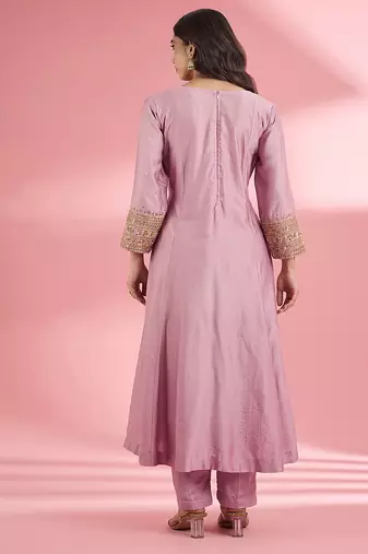 Pink  katan silk hand embroidered kurta set