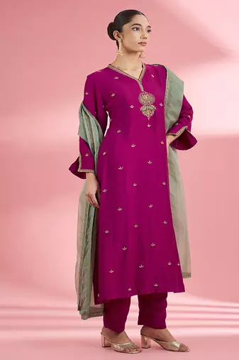 Fuscia katan silk hand embroidered kurta set
