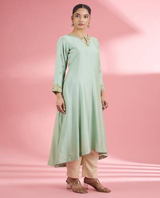 Sea green katan silk handwork kurta set 5
