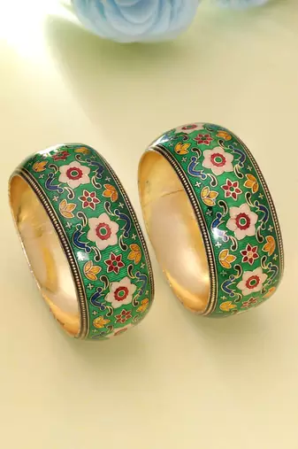 Green color hand painted meenakari bangle pair design