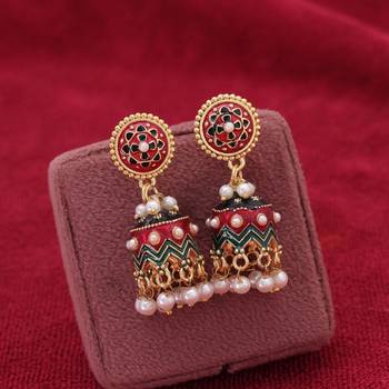 Maroon color meenakari earrings handmade ethnic pattern 1