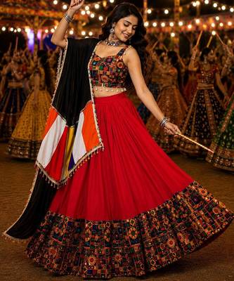 Red Gamthi Mirror Work Navratri Lehenga Choli Set  1