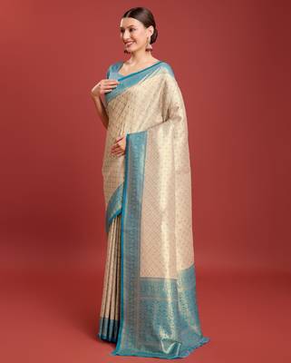 Off white sky kanjivaram silk banarasi jacuard work saree with unstitched blouse piece 2