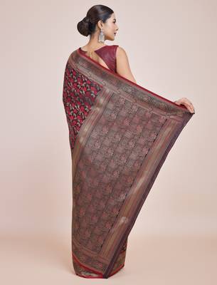 maroon silk blend banarasi jacuard work saree with unstitched blouse piece 3