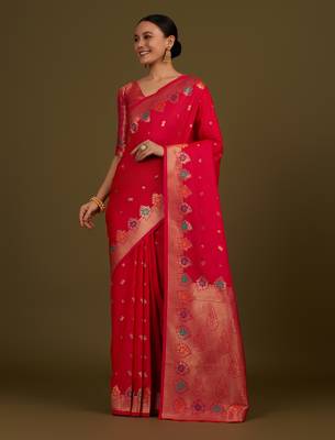 pink silk blend banarasi jacuard work saree with unstitched blouse piece 2