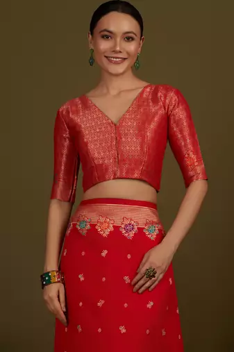 red silk blend banarasi jacuard work saree with unstitched blouse piece
