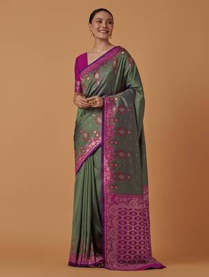 sea green silk blend banarasi jacuard work saree with unstitched blouse piece 2