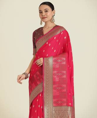 pink silk blend banarasi jacuard work saree with unstitched blouse piece 4