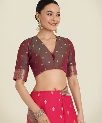 pink silk blend banarasi jacuard work saree with unstitched blouse piece 5