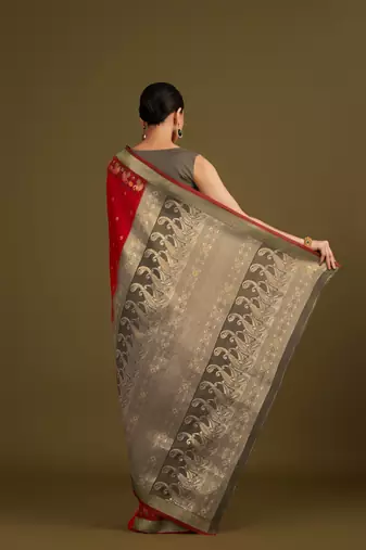 red silk blend banarasi jacuard work saree with unstitched blouse piece