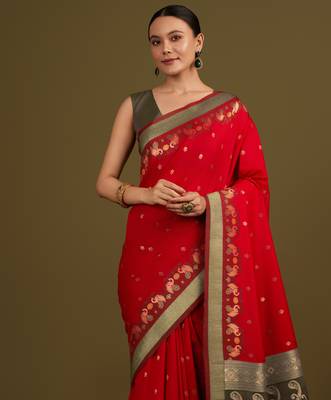 red silk blend banarasi jacuard work saree with unstitched blouse piece 3
