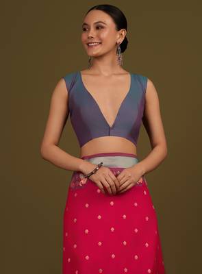 pink silk blend banarasi jacuard work saree with unstitched blouse piece 5