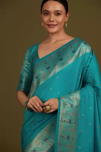 rama silk blend banarasi jacuard work saree with unstitched blouse piece