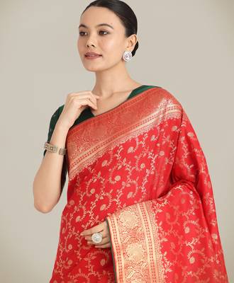 red silk blend banarasi jacuard work saree with unstitched blouse piece 4