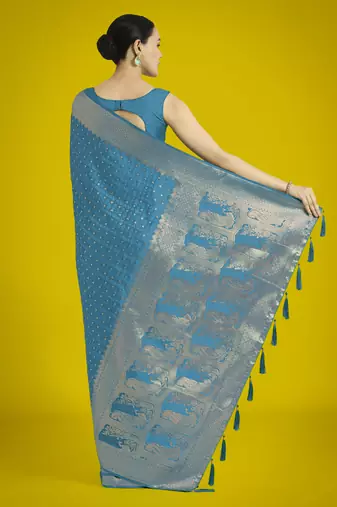 rama silk blend banarasi jacuard work saree with unstitched blouse piece