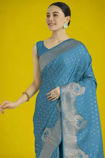 rama silk blend banarasi jacuard work saree with unstitched blouse piece